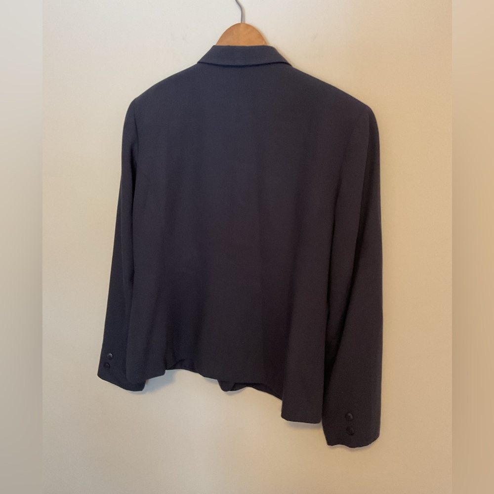 Elegant Navy Women's Blazer